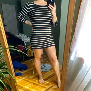 Mid sleeve striped dress